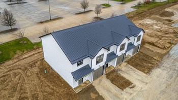 Black Diamond Apartment Homes