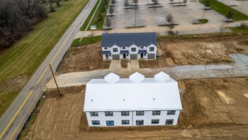 Black Diamond Apartment Homes