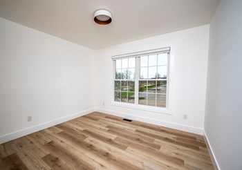 Black Diamond Apartment Homes