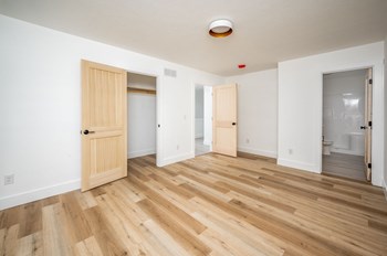 Black Diamond Apartment Homes