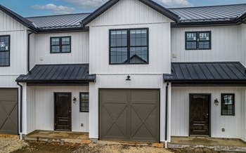 Black Diamond Apartment Homes