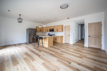 Black Diamond Apartment Homes