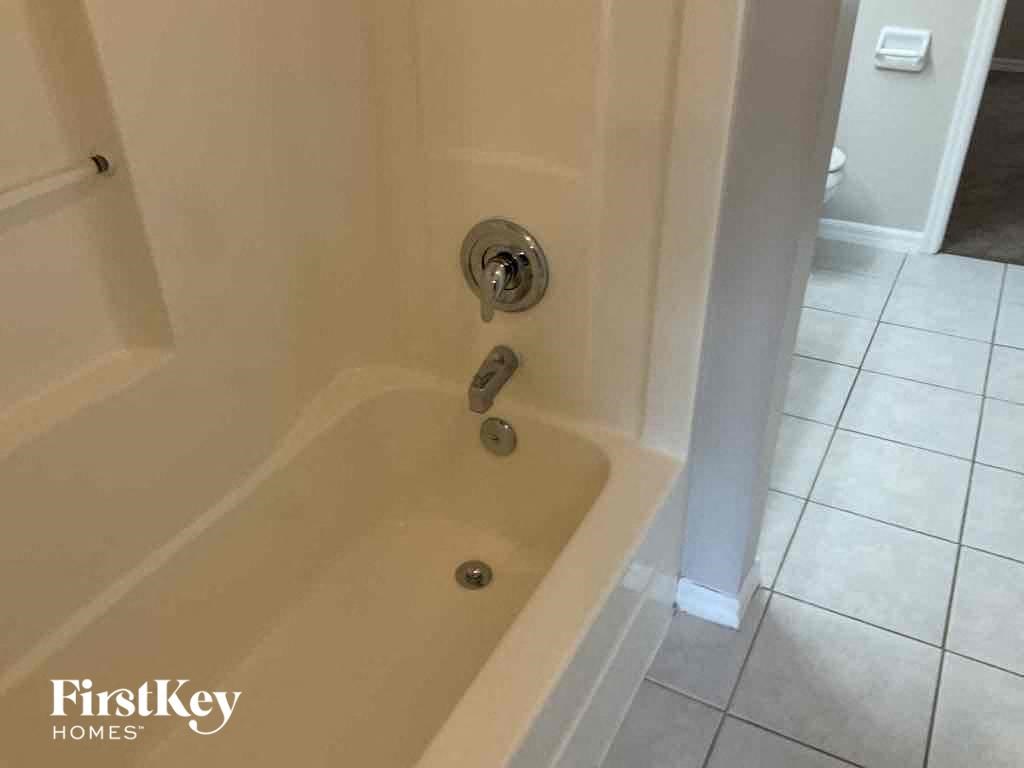 2709 SW 4th Avenue 3 Beds House for Rent - Photo Gallery 7