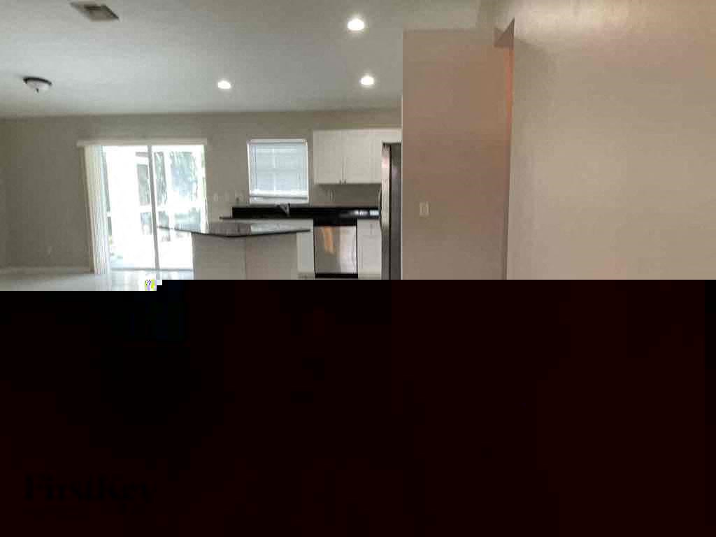 2709 SW 4th Avenue 3 Beds House for Rent - Photo Gallery 5