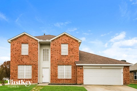 401 Deer Lake Drive 5 Beds Apartment for Rent