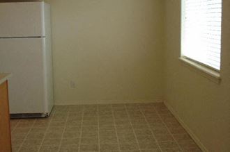 501 Briarwood #1-8 2 Beds Apartment for Rent