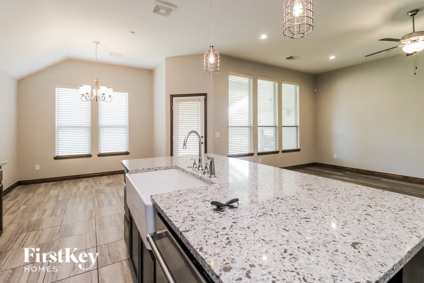 15904 Tall Grass Drive 4 Beds House for Rent - Photo Gallery 5