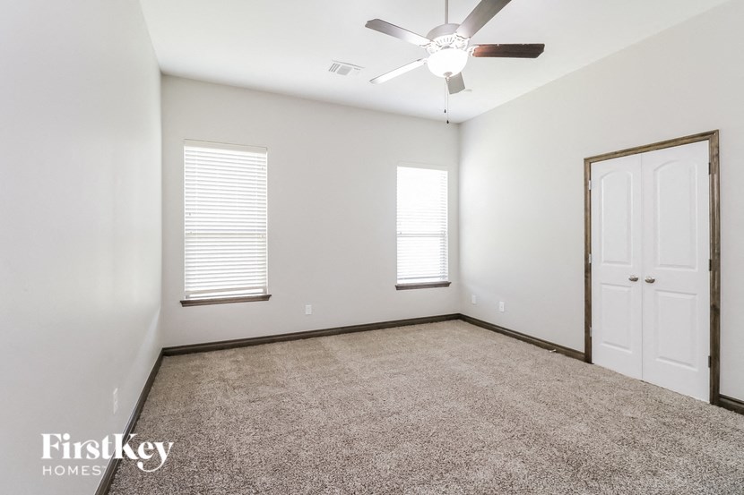 15904 Tall Grass Drive 4 Beds House for Rent - Photo Gallery 7