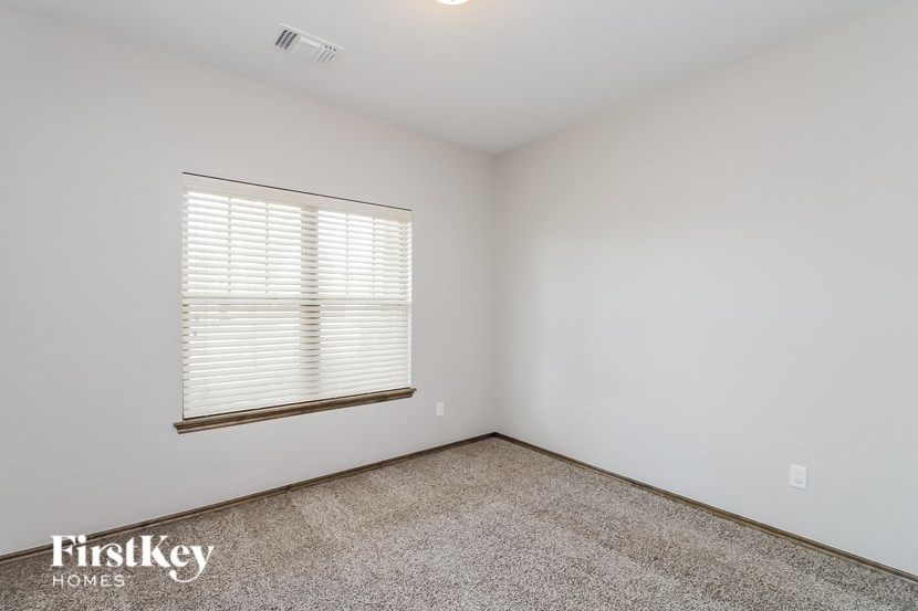 15904 Tall Grass Drive 4 Beds House for Rent - Photo Gallery 12