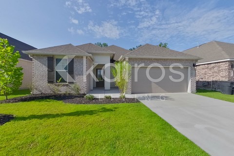 13642 Willamette 3 Beds Apartment for Rent