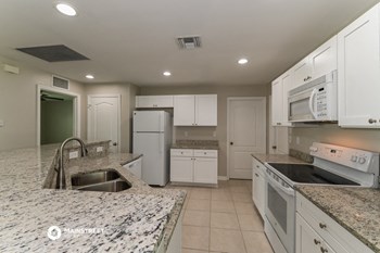 3605 NE 21st Pl, Cape Coral, FL 33909, USA 3 Beds House for Rent - Photo Gallery 6