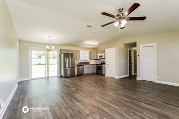 1729 N E 20TH TER 3 Beds House for Rent - Photo Gallery 4