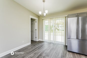 1729 N E 20TH TER 3 Beds House for Rent - Photo Gallery 6