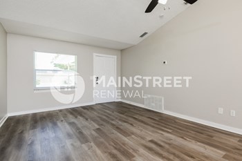 956 SUNSHINE WAY SW 3 Beds House for Rent - Photo Gallery 6