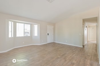 2011 W Burgundy Way 4 Beds House for Rent - Photo Gallery 3