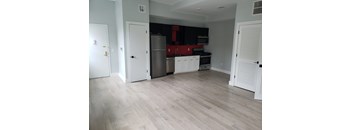 2 Bedrooms, 1 Bathroom