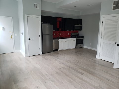 179 Van Buren Street 2 Beds Apartment for Rent - Photo Gallery 11