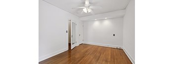 2 Bedrooms, 1 Bathroom