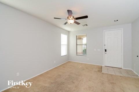 16430 W PRICKLY PEAR Trail 4 Beds Apartment for Rent