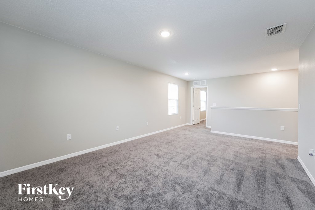 the living room and dining room are empty and ready for you to use