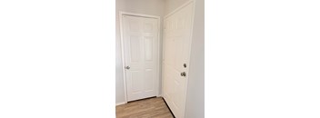 Junior Executive , 1 Bathroom