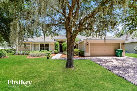 1521 CLAPTON DRIVE 4 Beds Apartment for Rent