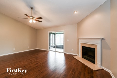 6530 BLUE LEAF LANE 3 Beds Apartment for Rent