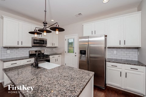 125 RIDGEFIELD LANE 4 Beds Apartment for Rent