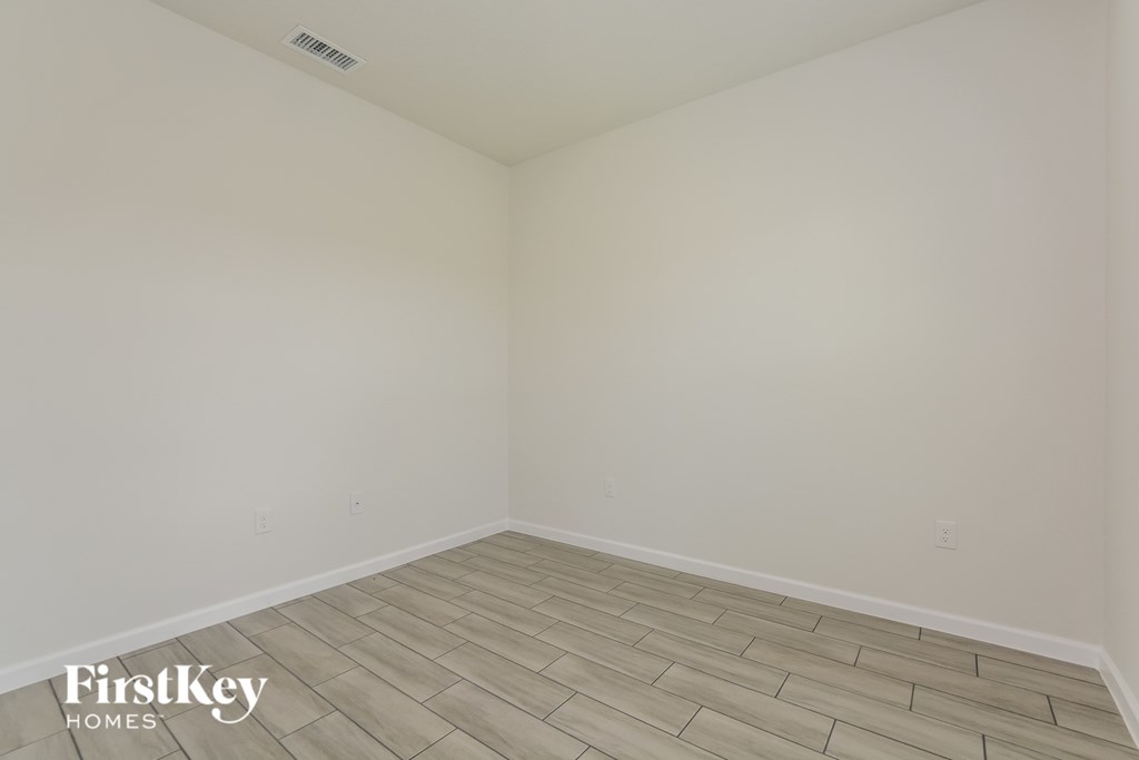 830 Gila Way 4 Beds House for Rent - Photo Gallery 12