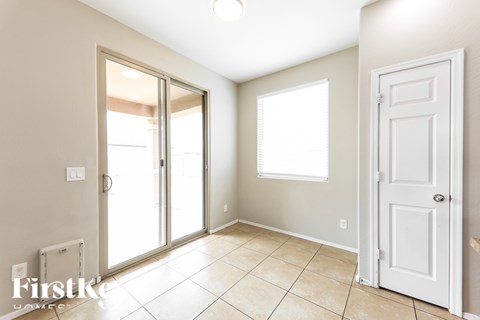 11951 W RIO VISTA Lane 3 Beds Apartment for Rent