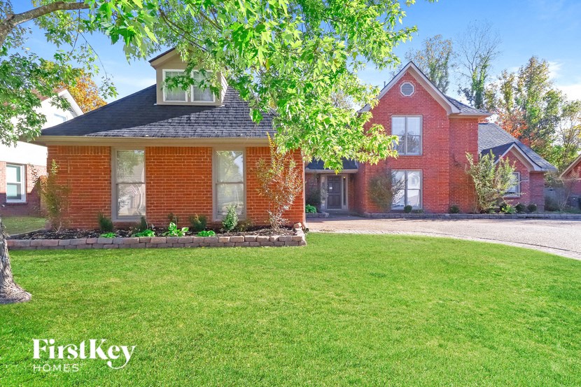 8827 Dewberry Lane 5 Beds House for Rent - Photo Gallery 1