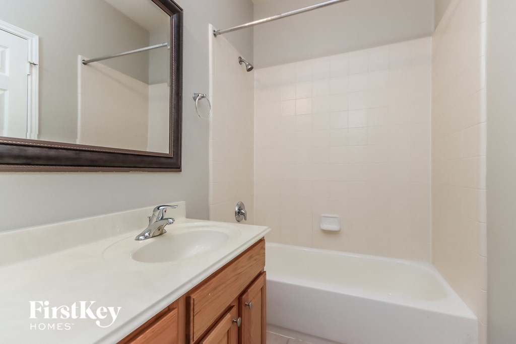 1002 Alp Springs Court 4 Beds House for Rent - Photo Gallery 13