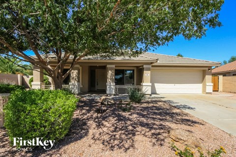 98 E Clairidge Drive 3 Beds Apartment for Rent