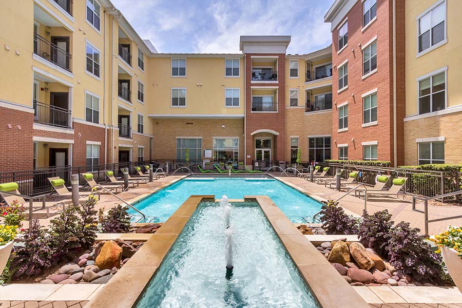 Brick Row Apartments - Richardson, TX - pool