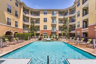 Brick Row Apartments - Richardson, TX - pool