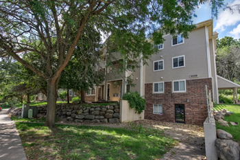 1124 Morraine View Drive 2-3 Beds Apartment for Rent - Photo Gallery 2