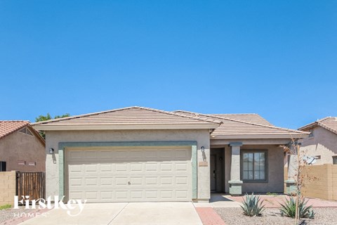 390 E Yellow Wood Avenue 3 Beds Apartment for Rent