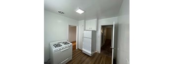 1 Bedroom, 1 Bathroom