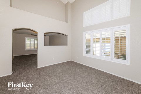13046 W CHEERY LYNN Road 3 Beds Apartment for Rent