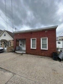 725 Hemlock Way 2 Beds Apartment for Rent