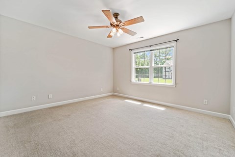 223 River Bend Road Studio House for Rent - Photo Gallery 13