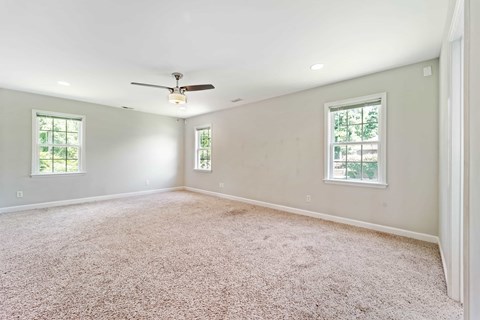 223 River Bend Road Studio House for Rent - Photo Gallery 24