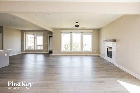 2217 NE Janessa Drive 4 Beds Apartment for Rent