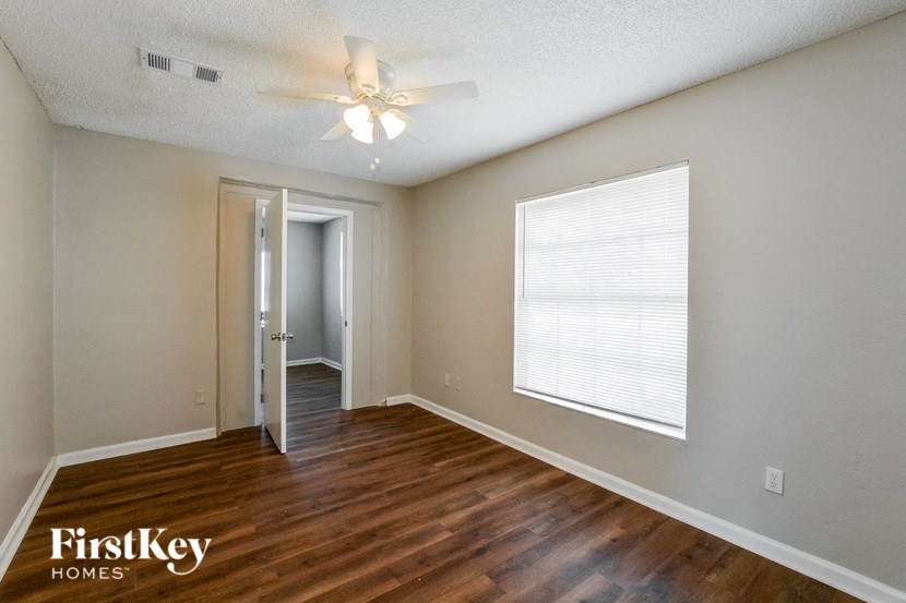 2864 JEWEL AVENUE 3 Beds House for Rent - Photo Gallery 8