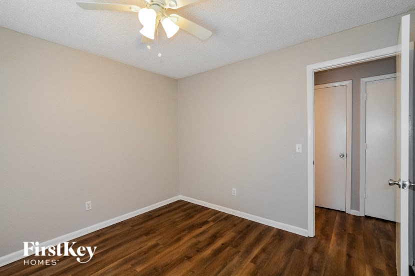 2864 JEWEL AVENUE 3 Beds House for Rent - Photo Gallery 11