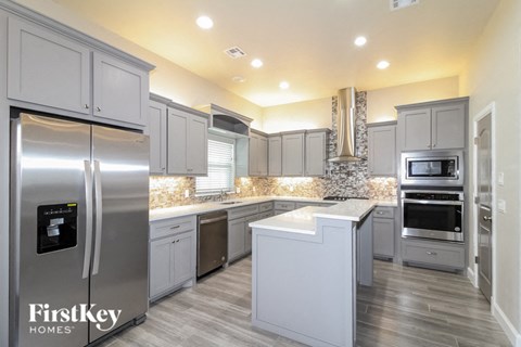 7729 NW 136Th Terrace 3 Beds Apartment for Rent