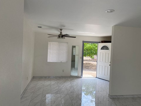 7325 Cypress Ave 3 Beds Apartment for Rent