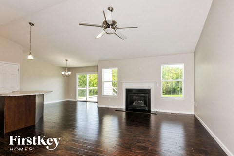429 Jockeys Run 3 Beds Apartment for Rent