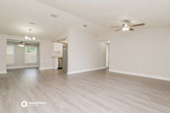 21447 NORTHWOOD DR 3 Beds House for Rent - Photo Gallery 4