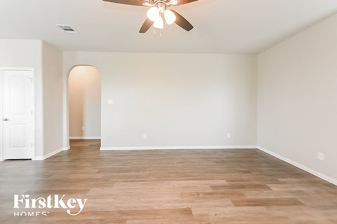 24703 Lorenzo Glaze Trail 4 Beds Apartment for Rent